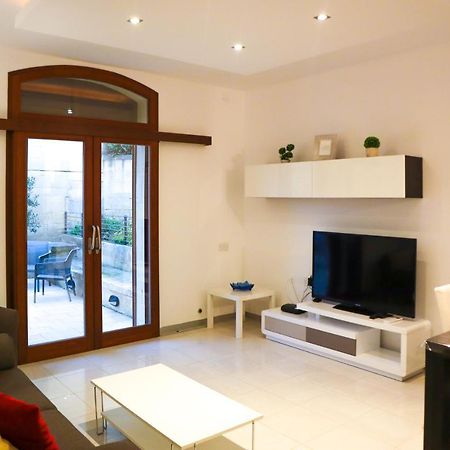 Gee9Teen At Fort Chambray Villa Mgarr Ngoại thất bức ảnh