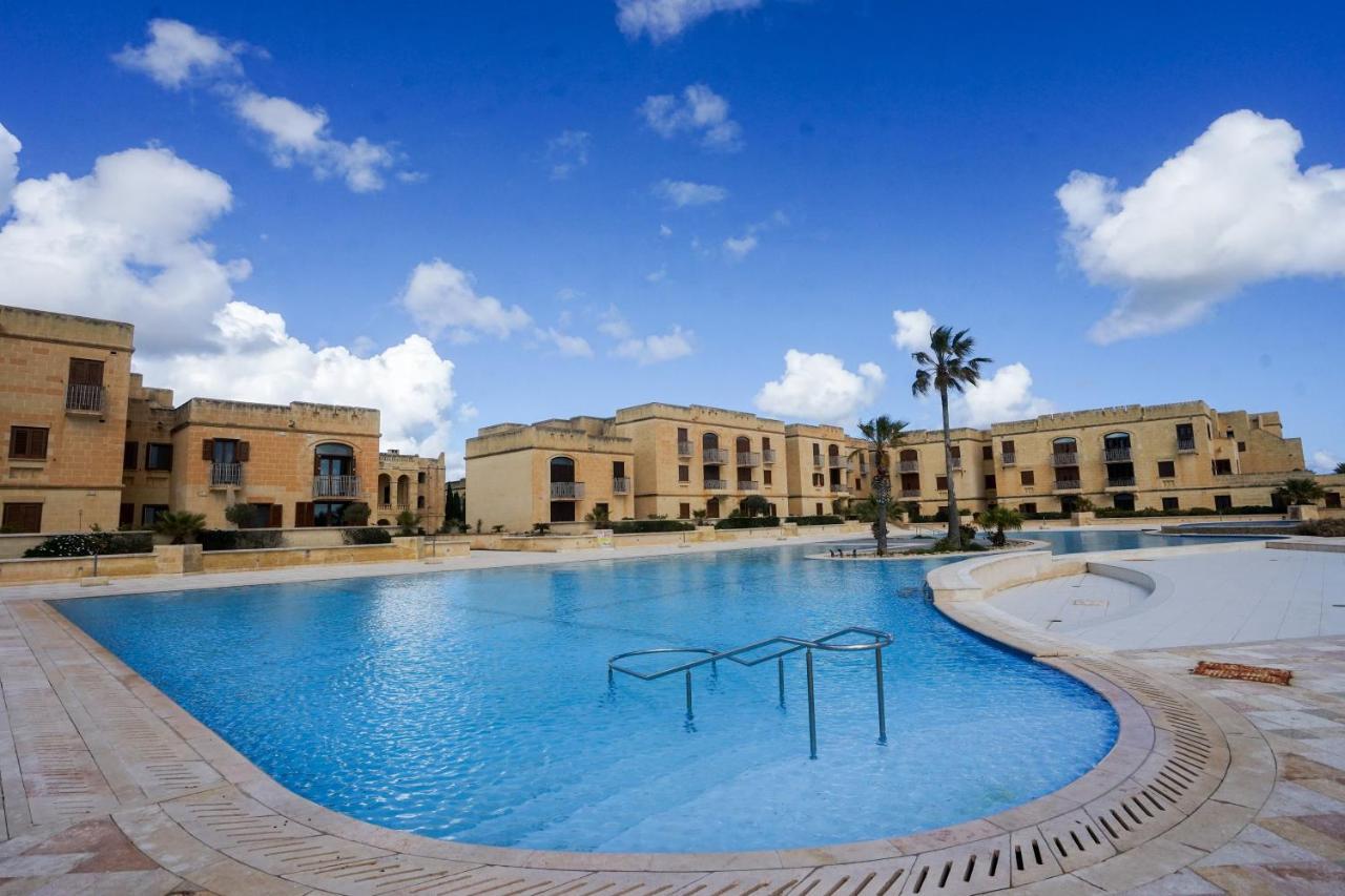 Gee9Teen At Fort Chambray Villa Mgarr Ngoại thất bức ảnh