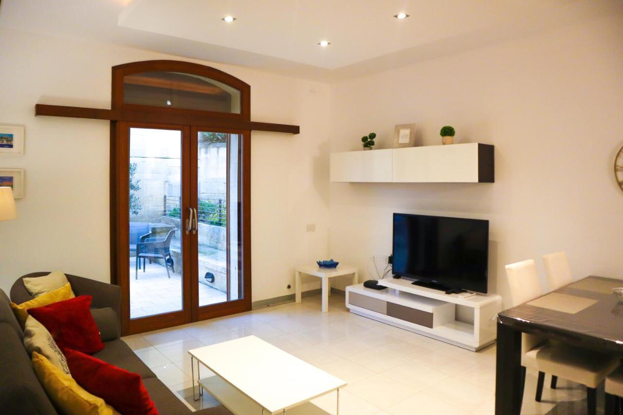 Gee9Teen At Fort Chambray Villa Mgarr Ngoại thất bức ảnh