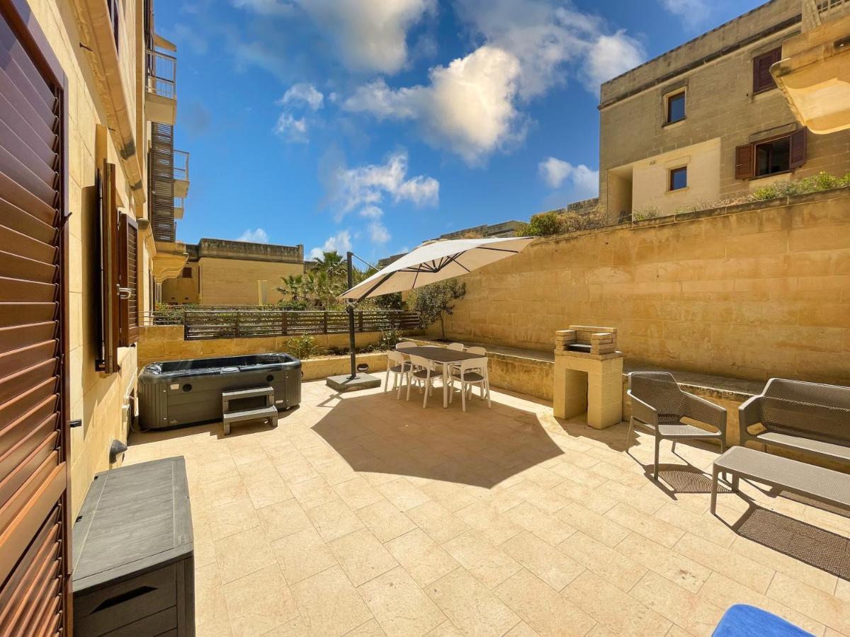 Gee9Teen At Fort Chambray Villa Mgarr Ngoại thất bức ảnh